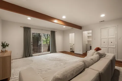 $1,245,000 | 6501 Sumac Drive, Austin, TX 78731