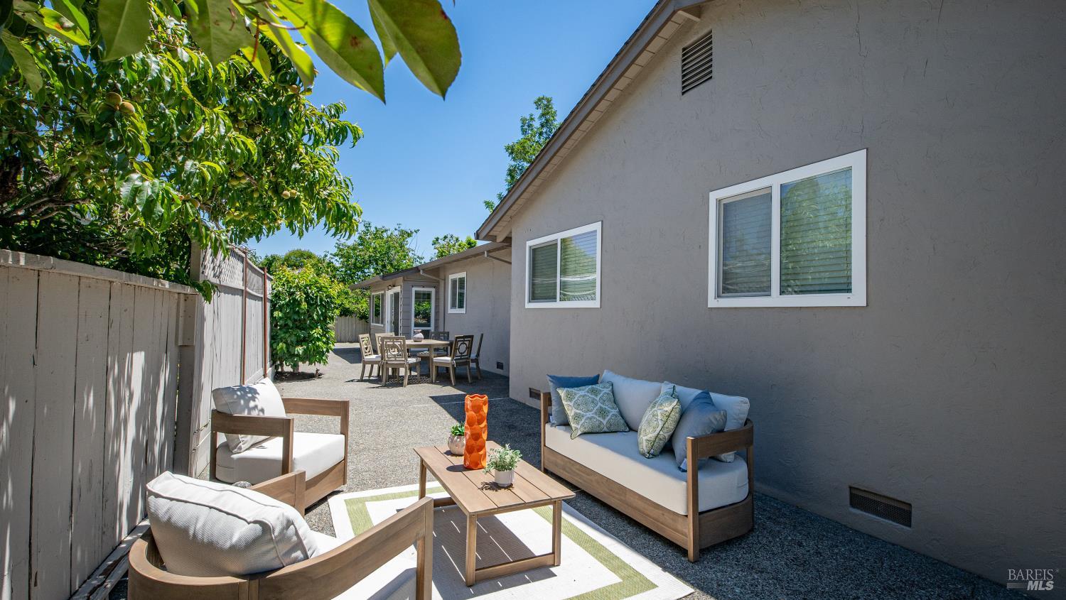 10 Corte Roble Novato, CA 94949 - Photo 30 of 34