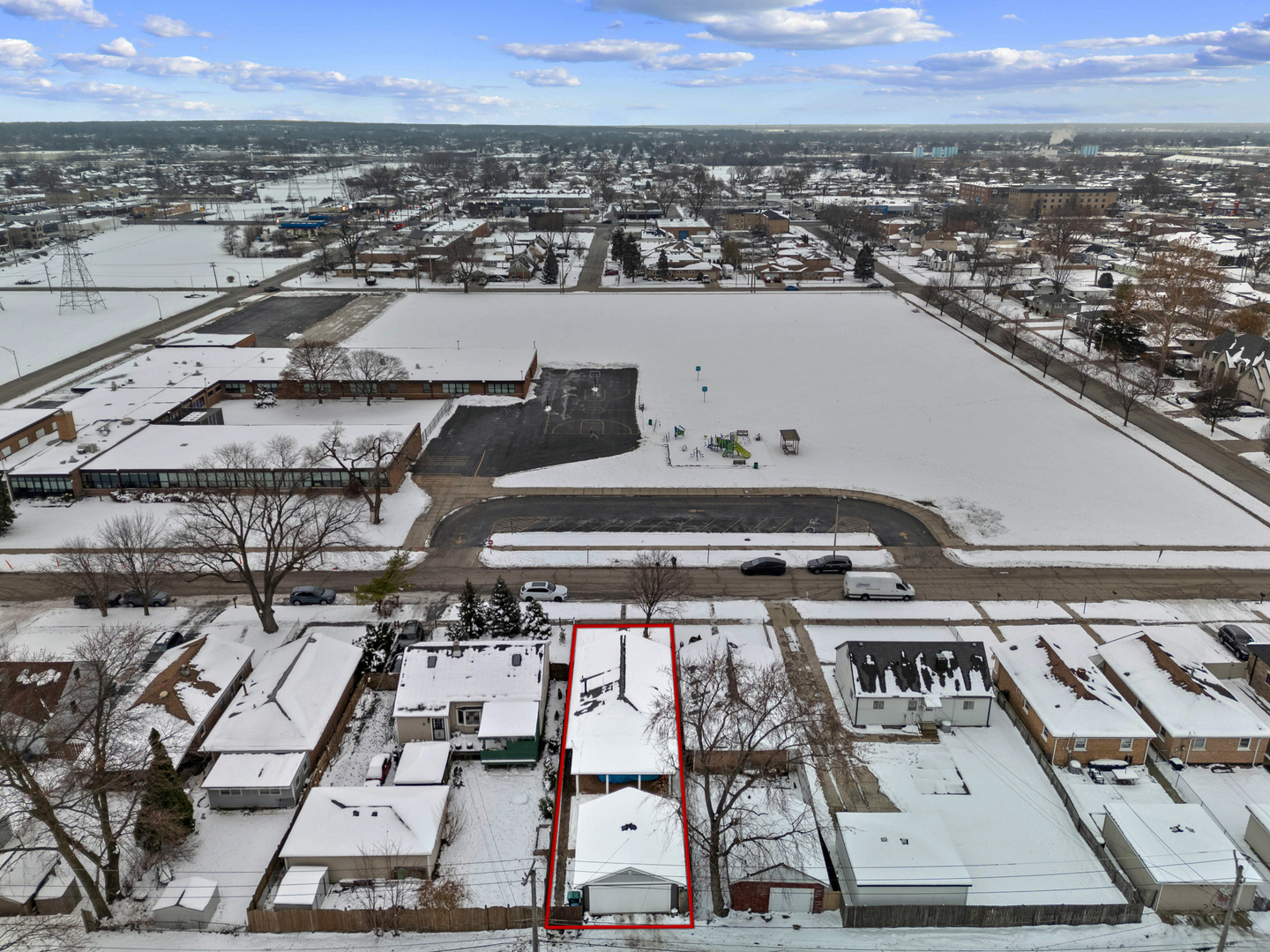 8239 Sayre Avenue Burbank, IL 60459 - Photo 28 of 30 an aerial view of a city