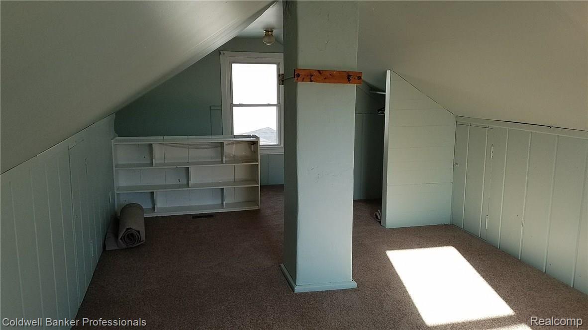 94 North Conklin Road Lake Orion, MI 48362 - Photo 13 of 13 G - Thrid Bedroom.jpg