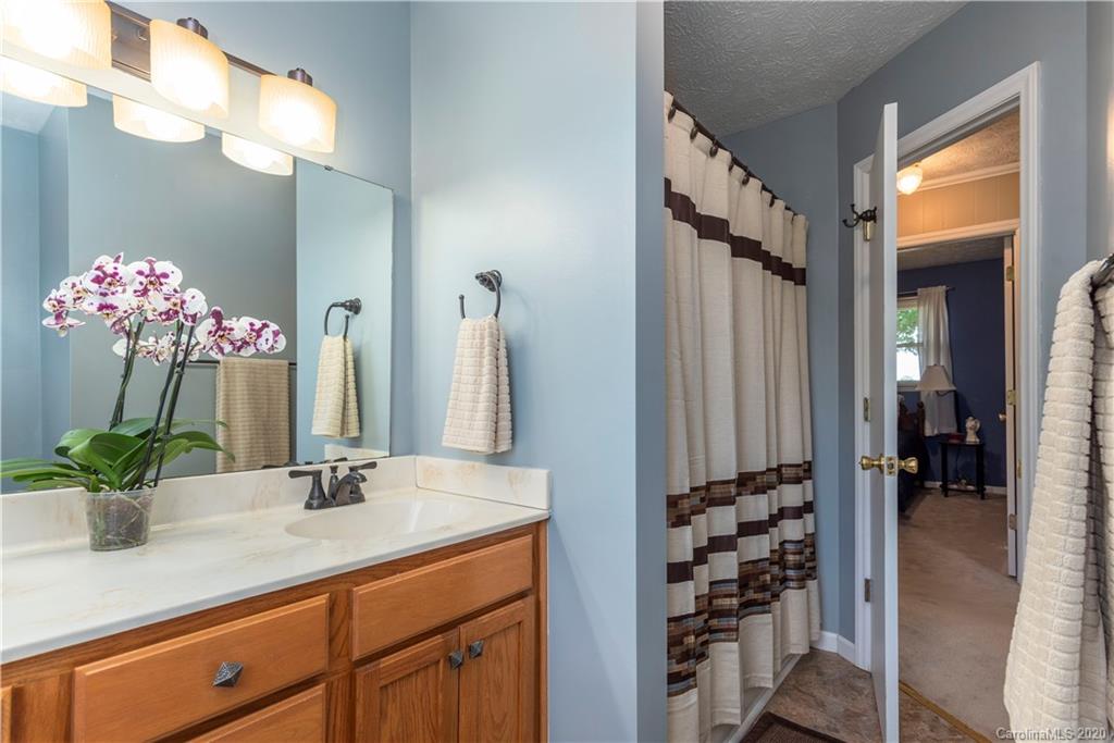 521 Alexander Road Alexander, NC 28701 - Photo 14 of 28 Gallery Image 14