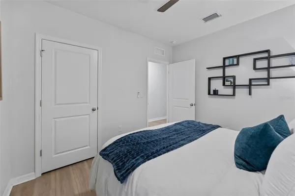 $393,000 | 10918 Trailing Vine Drive, Tampa, FL 33610