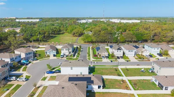 $393,000 | 10918 Trailing Vine Drive, Tampa, FL 33610