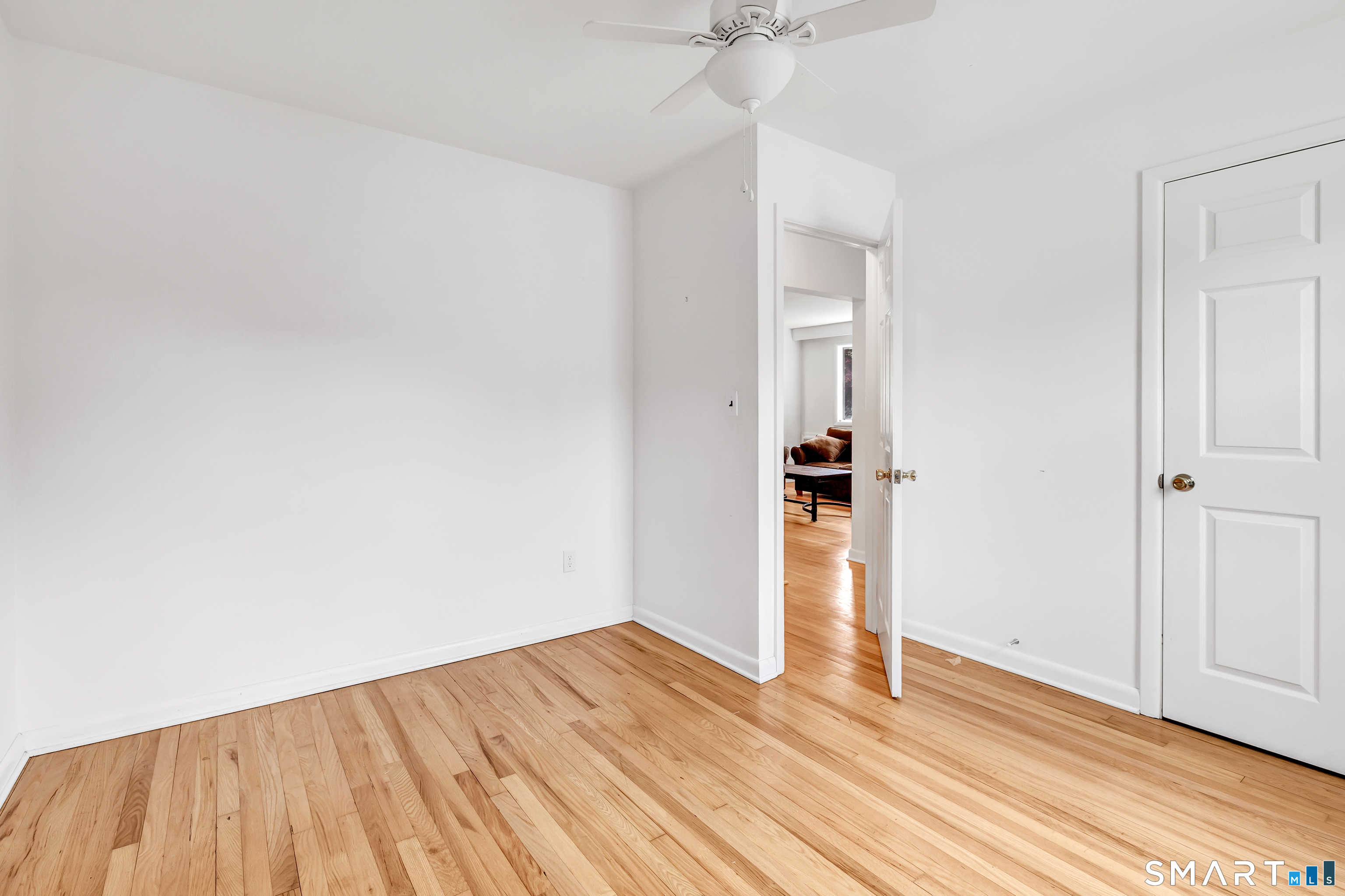 46 Waller Road Bridgeport, CT 06606 - Photo 26 of 33