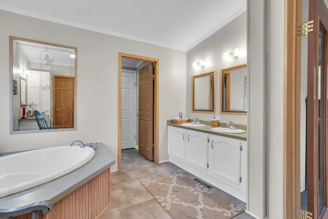 $274,900 | 5158 Page Avenue, Jackson, MI 49201