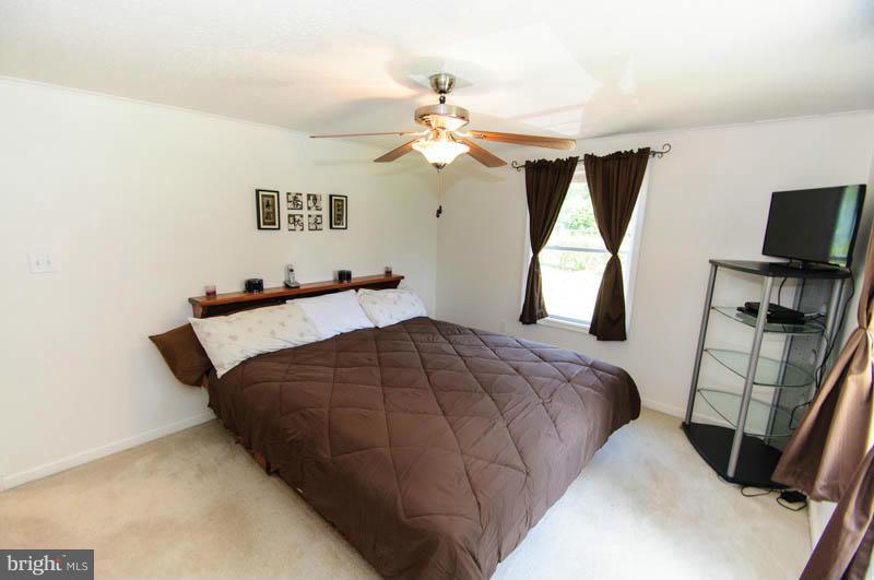 98 Grace Road Huntingtown, MD 20639 - Photo 11 of 24 Bedroom (Master)