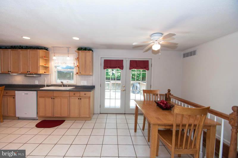 98 Grace Road Huntingtown, MD 20639 - Photo 4 of 24 Dining Room