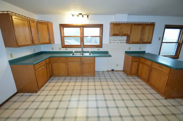 $254,900 | 11709 Co Hwy VV, Cassville, WI 53806