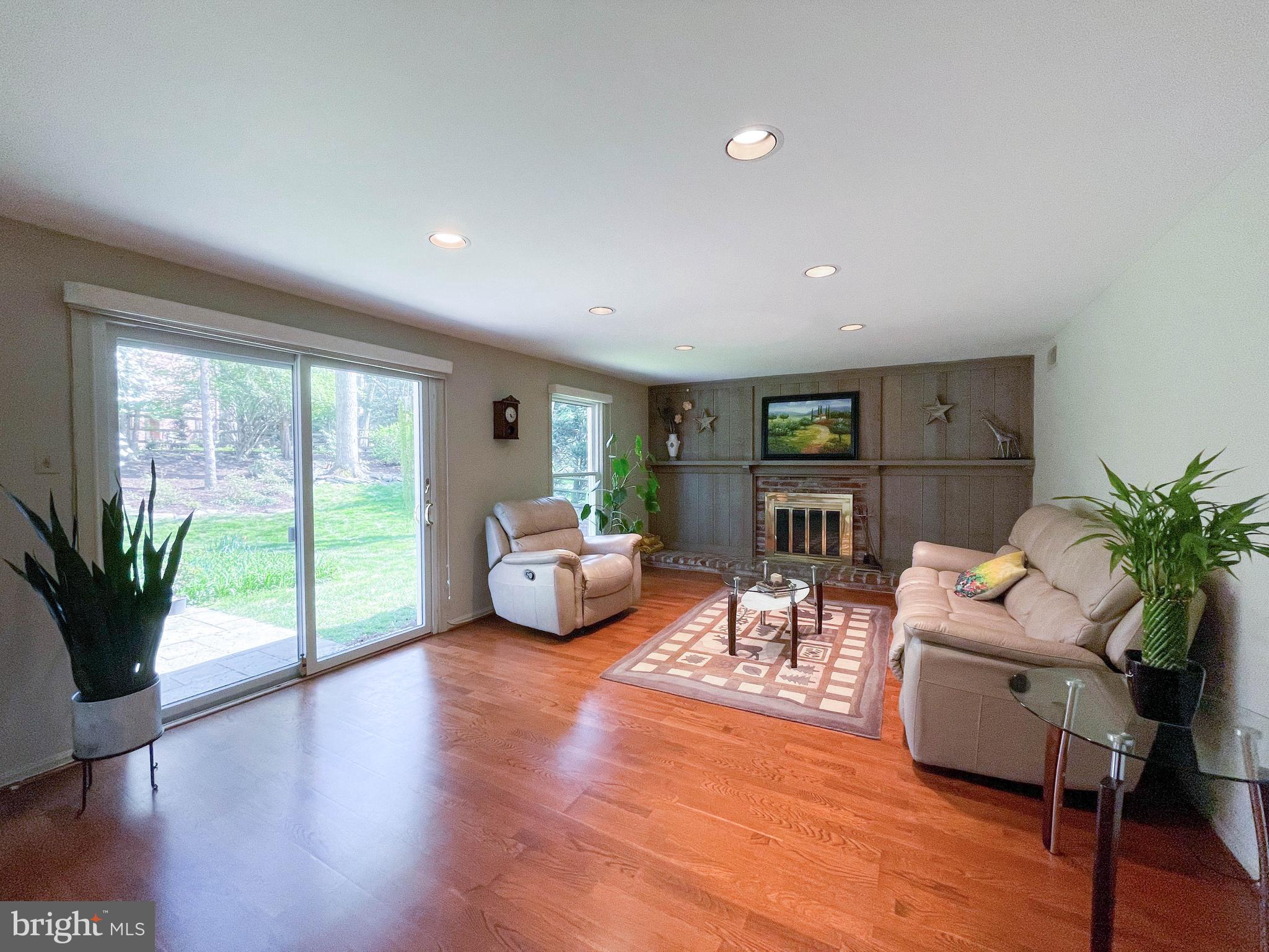 12429 Over Ridge Road Rockville, MD 20854 - Photo 12 of 40