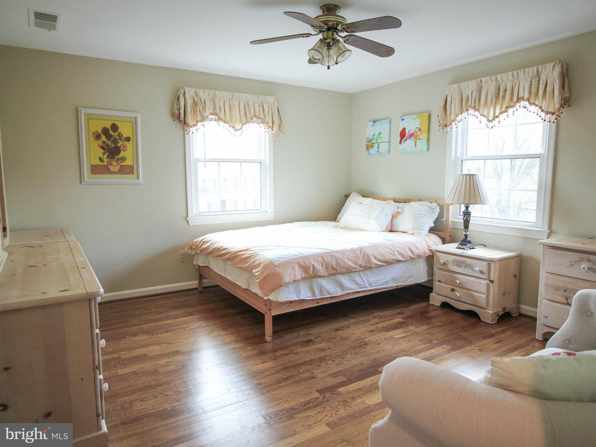 12429 Over Ridge Road Rockville, MD 20854 - Photo 18 of 40