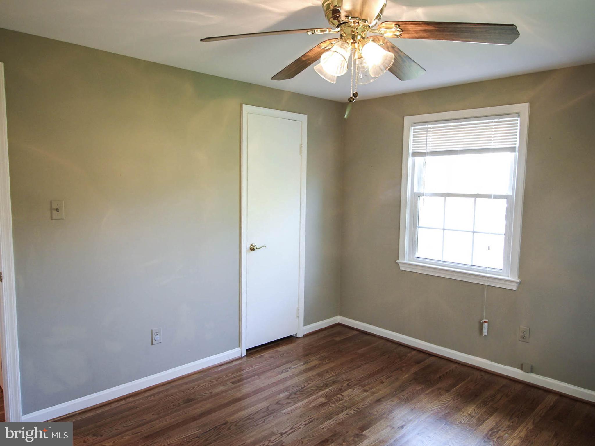 12429 Over Ridge Road Rockville, MD 20854 - Photo 20 of 40