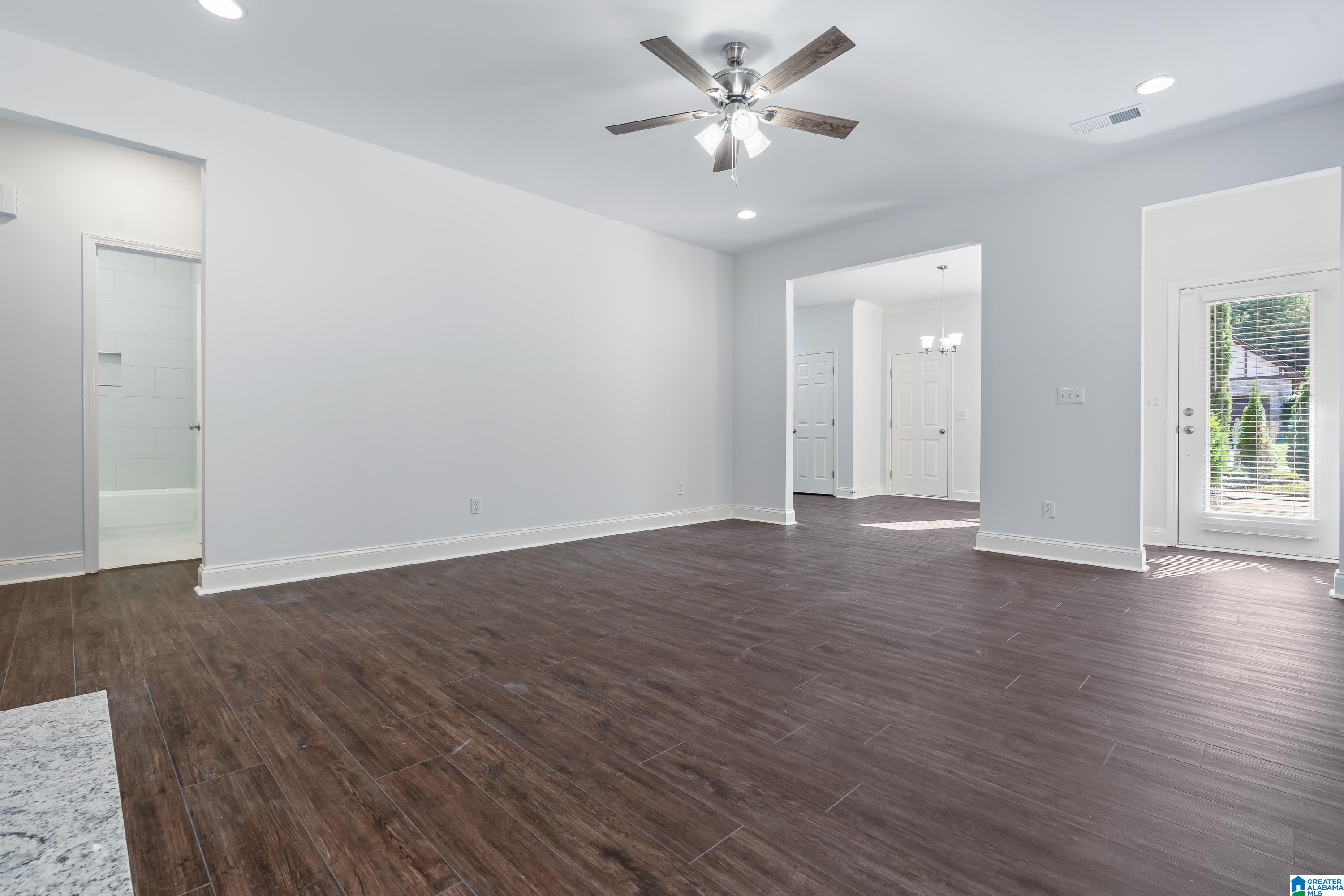 5719 Park Side Road Birmingham, AL 35244 - Photo 5 of 32