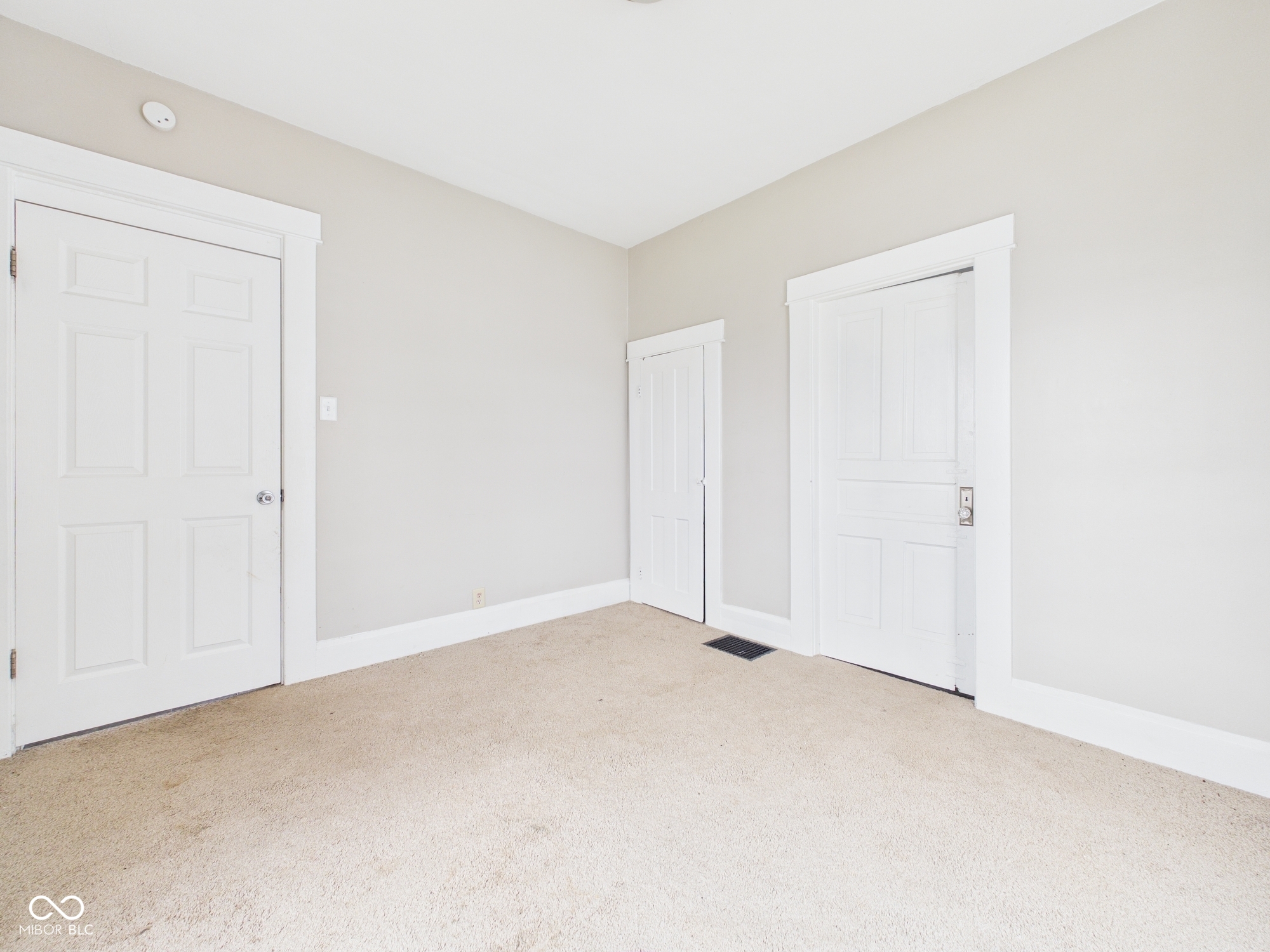 2226 Fletcher Street Anderson, IN 46016 - Photo 11 of 24