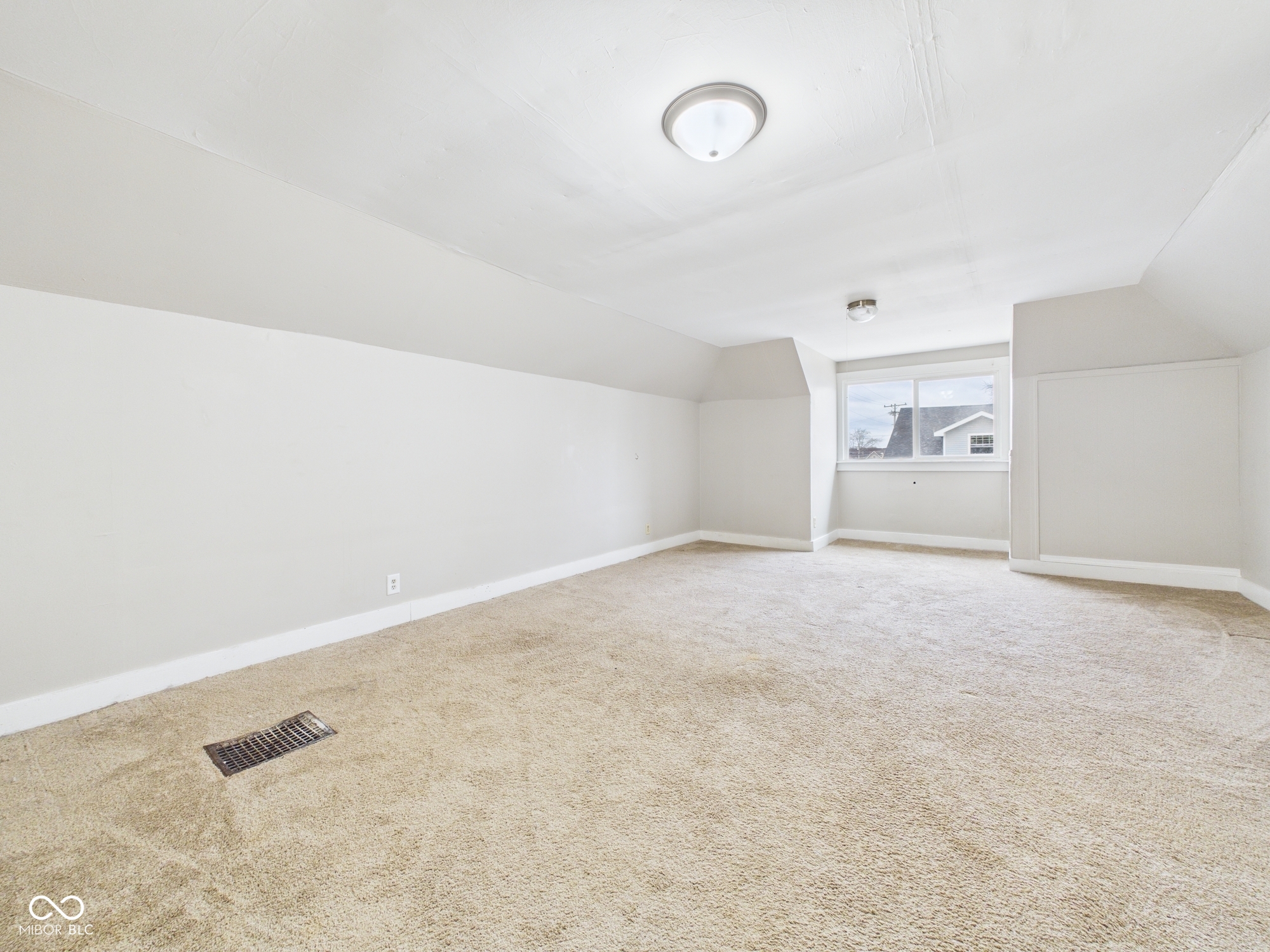 2226 Fletcher Street Anderson, IN 46016 - Photo 16 of 24