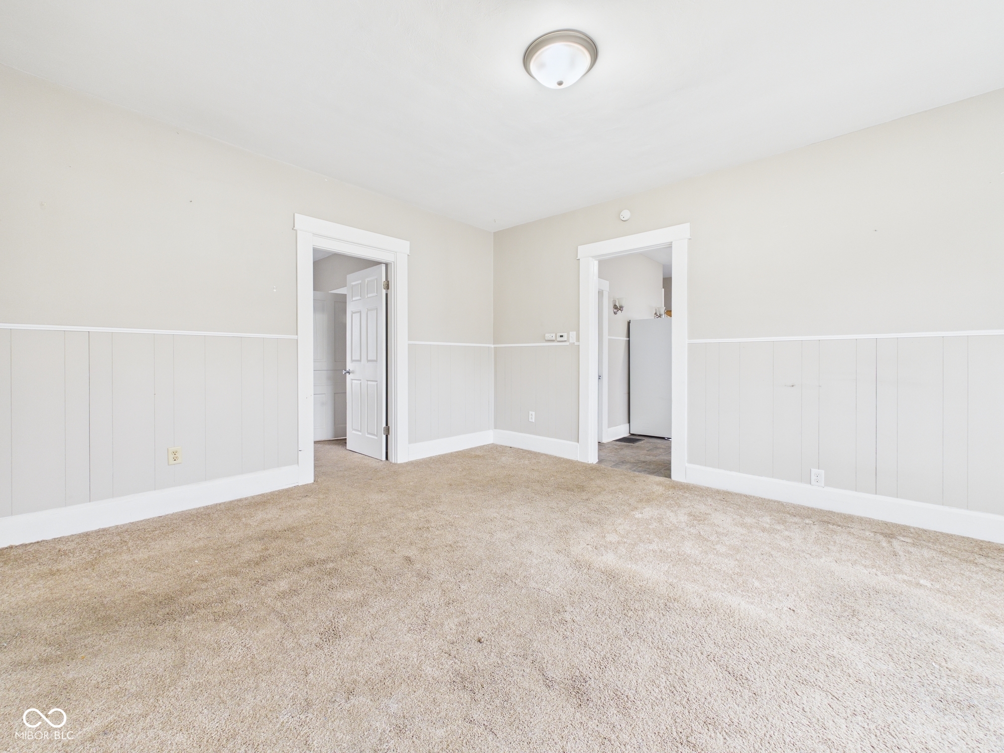 2226 Fletcher Street Anderson, IN 46016 - Photo 3 of 24