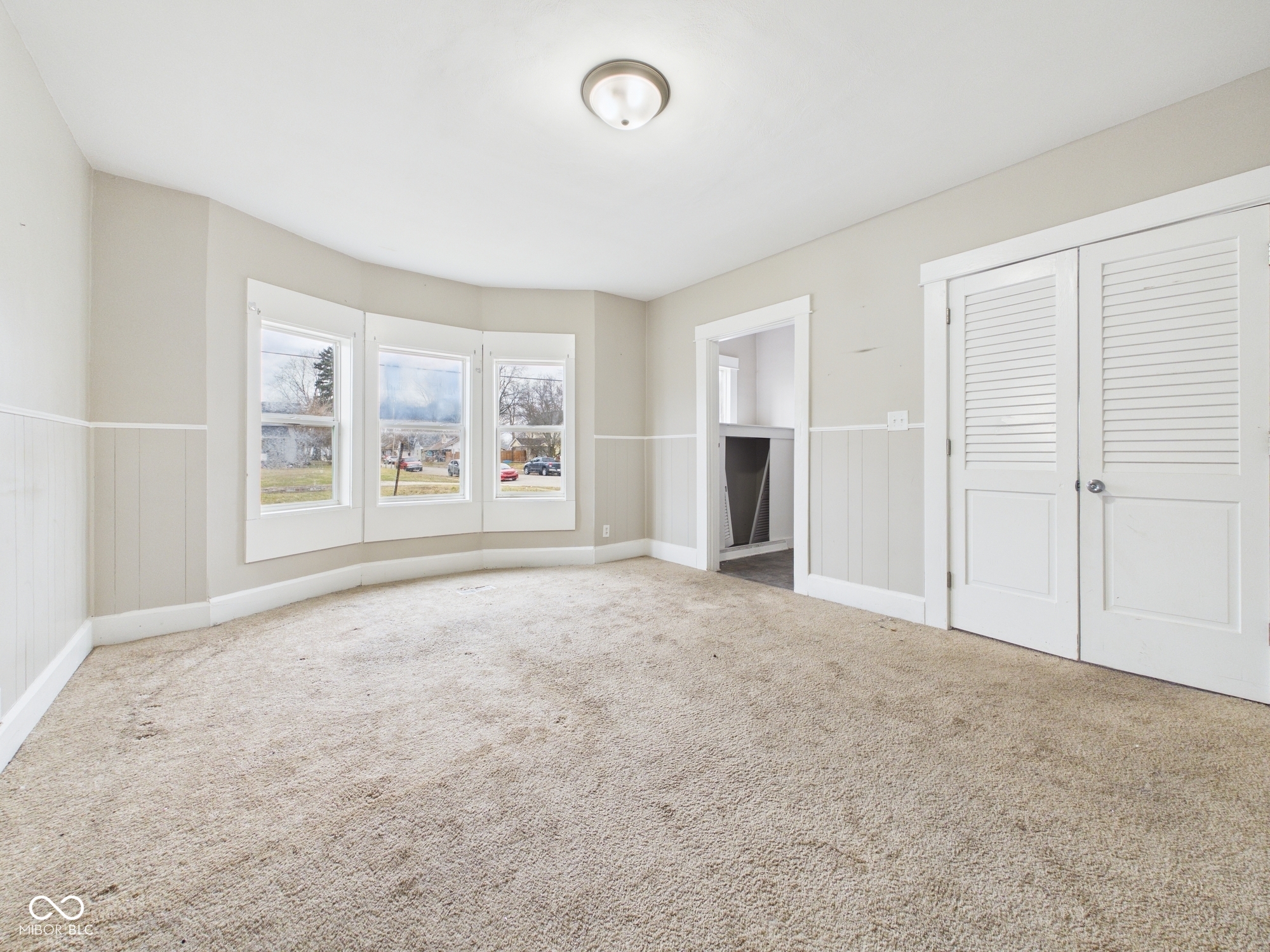 2226 Fletcher Street Anderson, IN 46016 - Photo 4 of 24