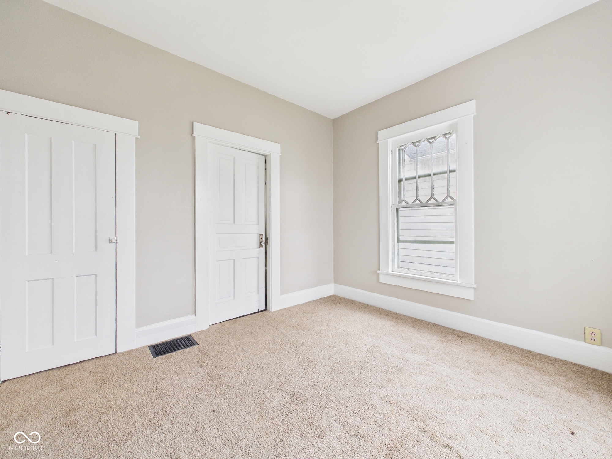 2226 Fletcher Street Anderson, IN 46016 - Photo 10 of 24