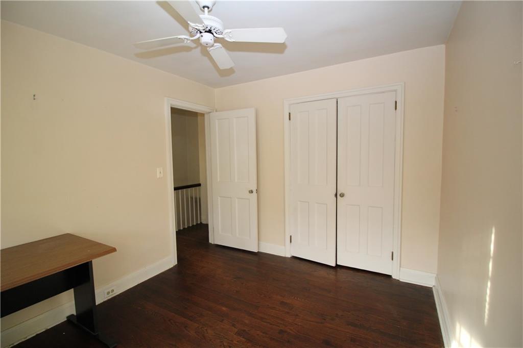 437 Olympia Road Pittsburgh, PA 15211 - Photo 14 of 23 Guest bedroom looking out.