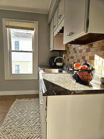 $1,750 | 78 Harrison Street, Bristol, CT 06010