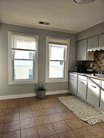 $1,750 | 78 Harrison Street, Bristol, CT 06010