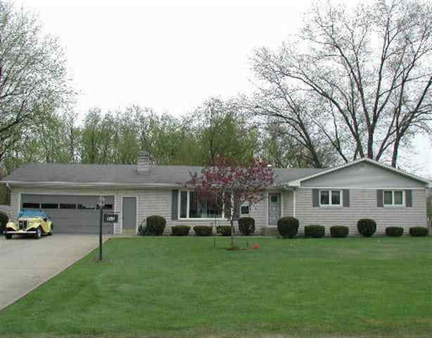 412 Hackett Road Goshen, IN 46528 - Photo 1 of 1 Gallery Image 1