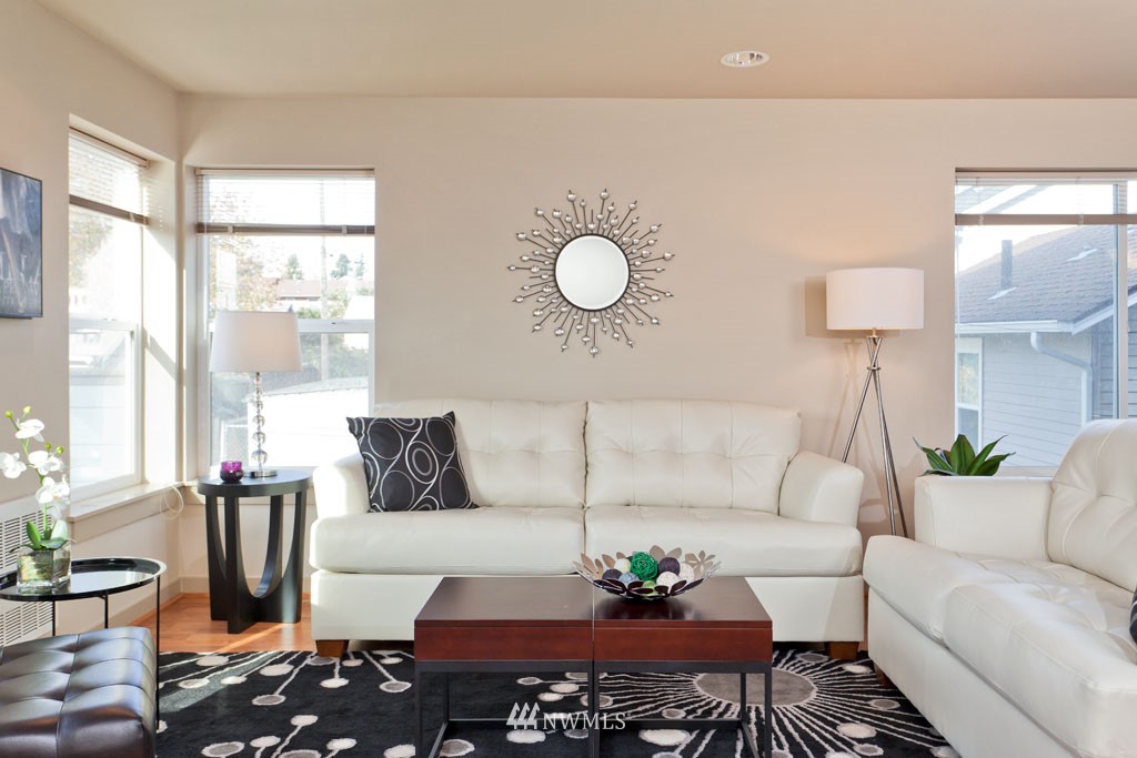 5345 16th Avenue South Seattle, WA 98108 - Photo 4 of 15