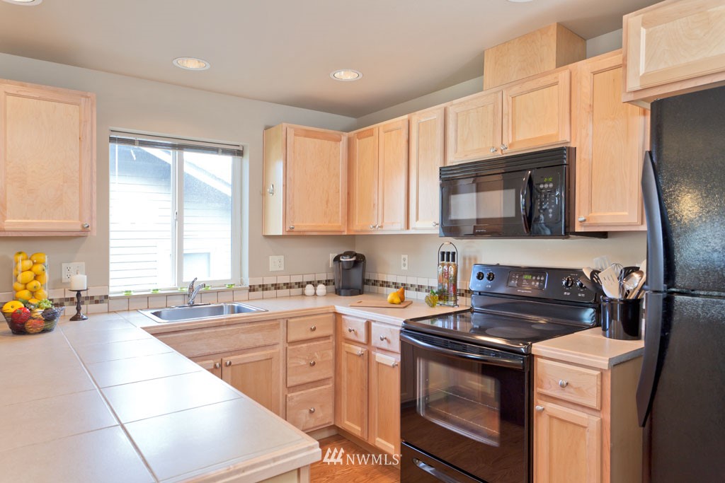 5345 16th Avenue South Seattle, WA 98108 - Photo 6 of 15