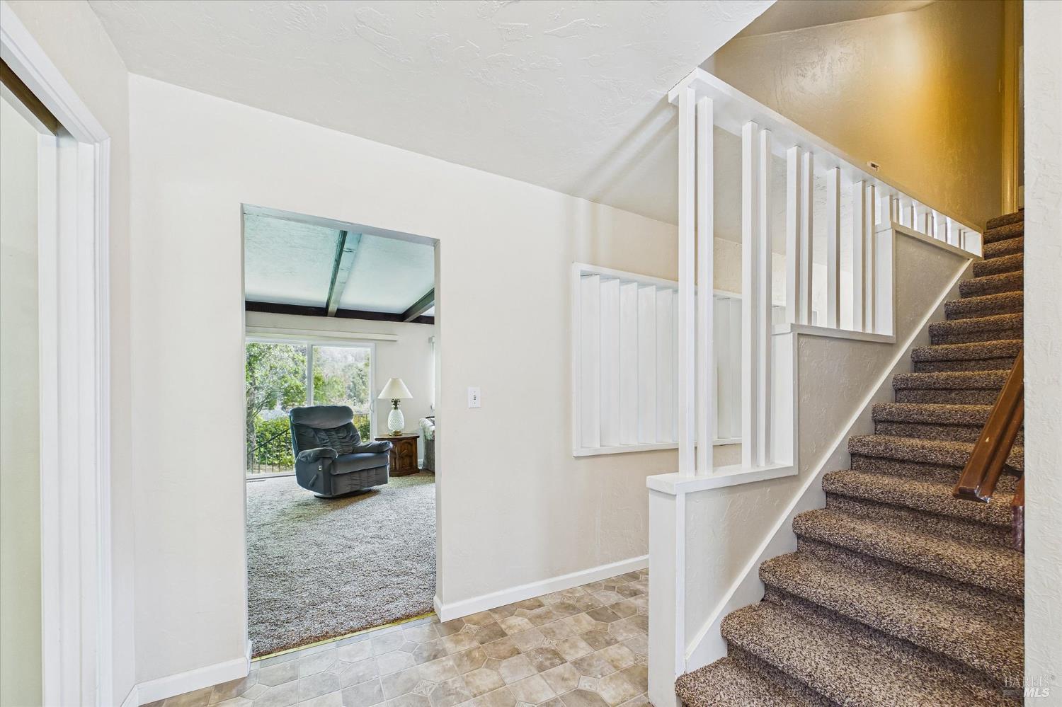 305 Belleview Avenue Rio Dell, CA 95562 - Photo 14 of 76
