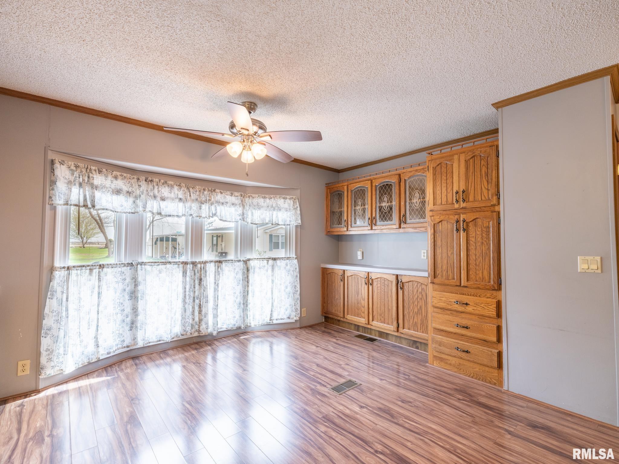 107 Aspen Drive Morton, IL 61550 - Photo 15 of 40