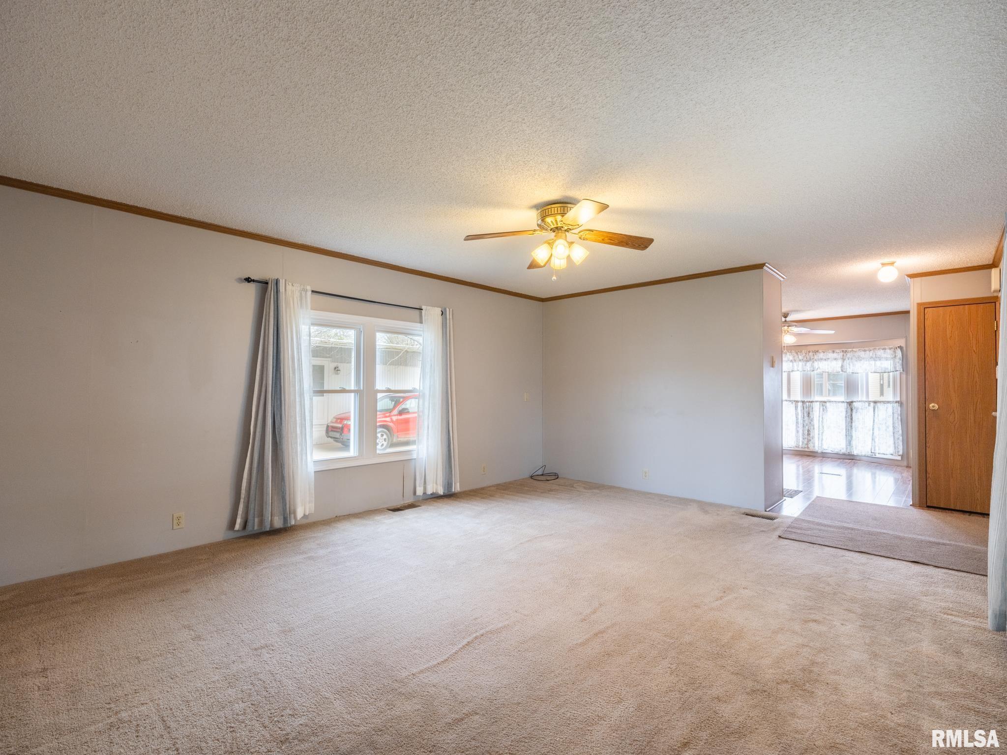 107 Aspen Drive Morton, IL 61550 - Photo 16 of 40