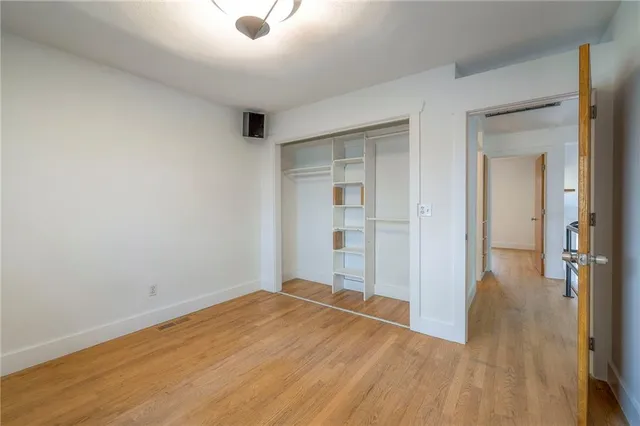 $200,000 | 21607 West 178th Terrace, Olathe, KS 66062