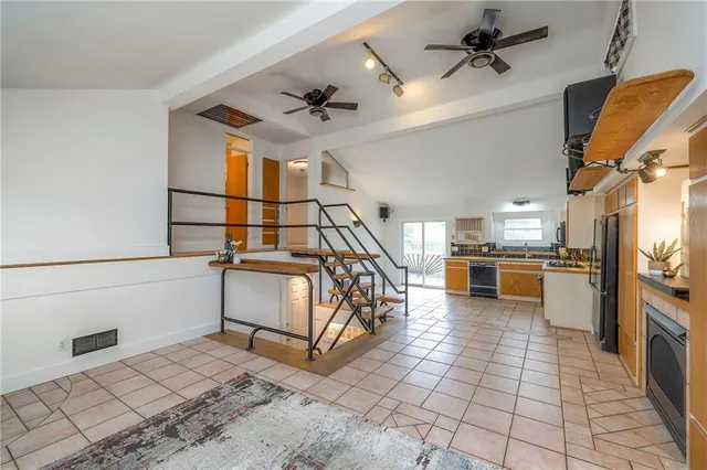 $200,000 | 21607 West 178th Terrace, Olathe, KS 66062