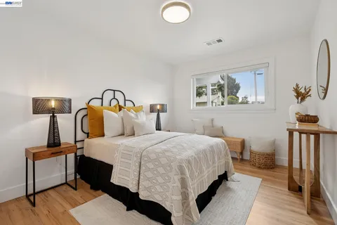 $1,385,000 | 2566 Lancaster Road, Hayward, CA 94542