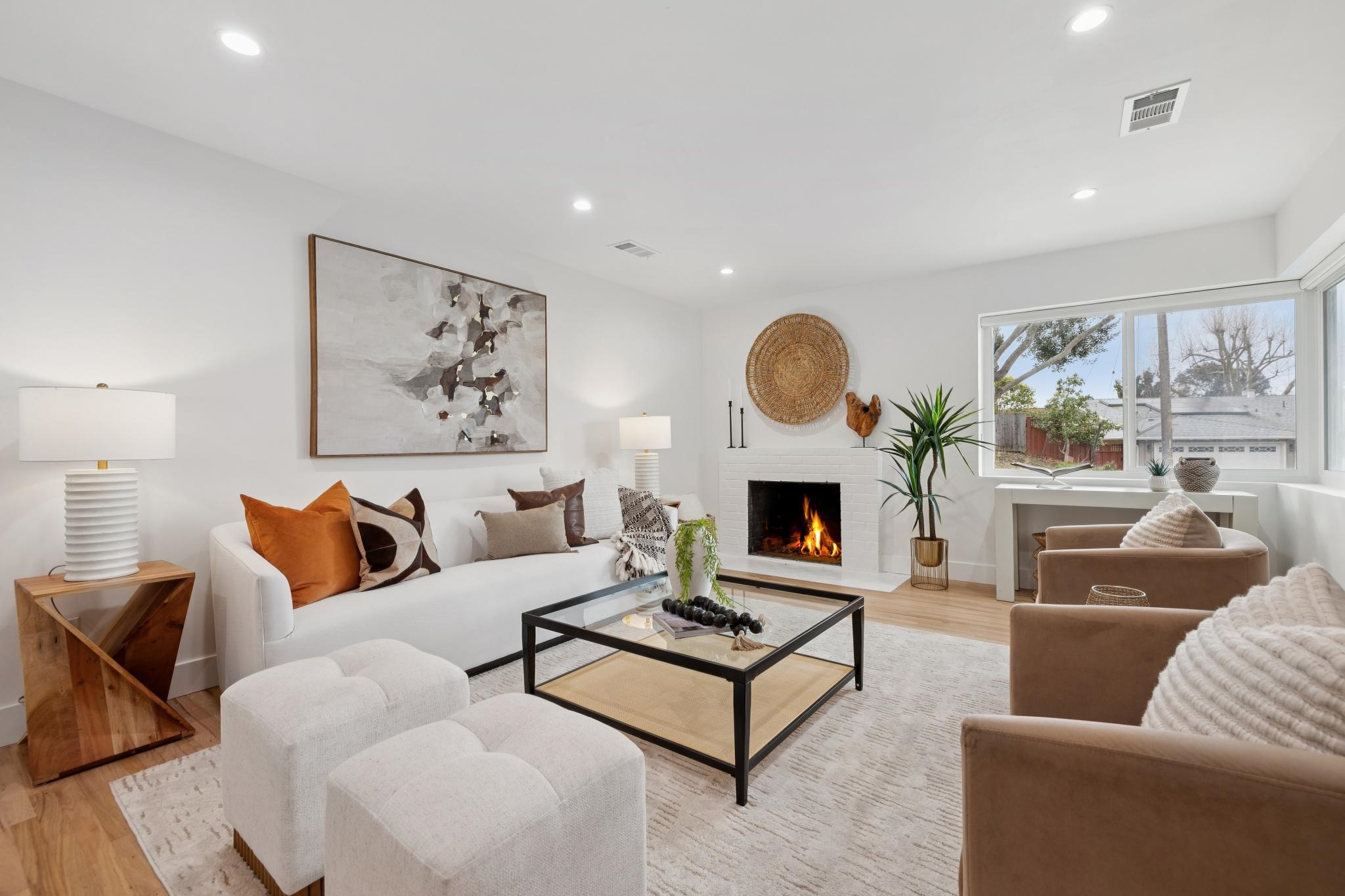 2566 Lancaster Road Hayward, CA 94542 - Photo 3 of 55