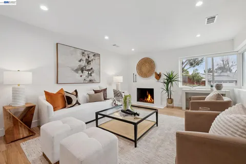 $1,385,000 | 2566 Lancaster Road, Hayward, CA 94542