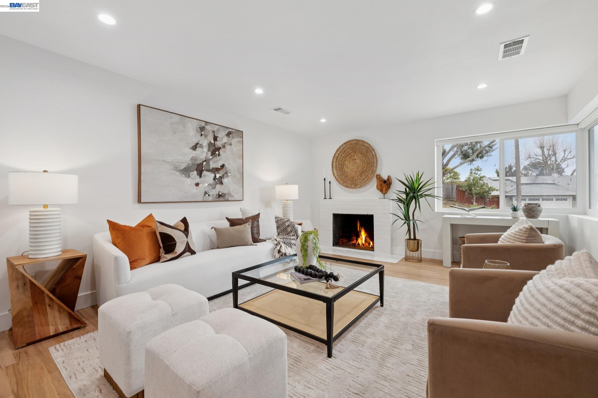 2566 Lancaster Road Hayward, CA 94542 - Photo 3 of 55