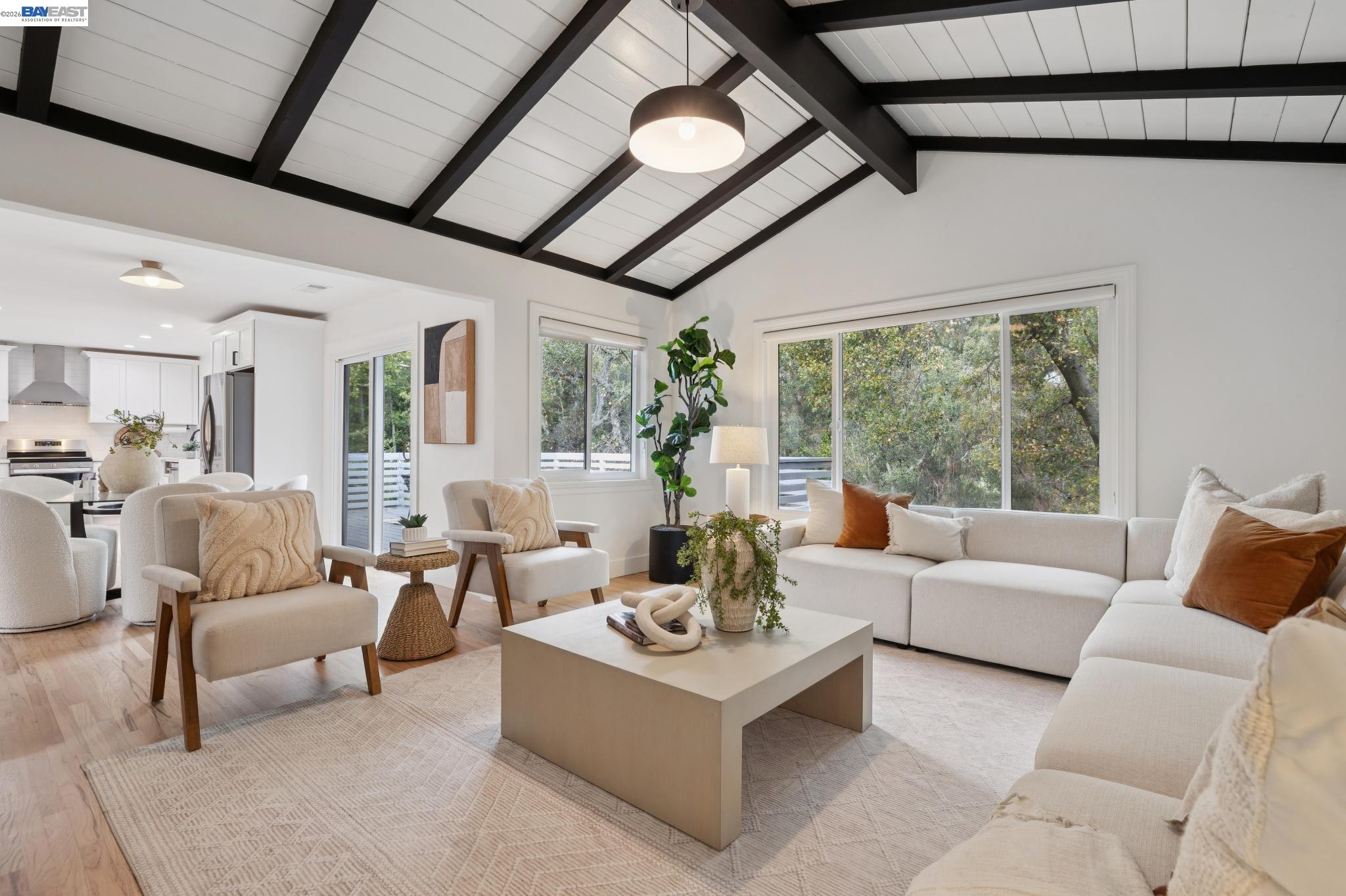 2566 Lancaster Road Hayward, CA 94542 - Photo 8 of 55