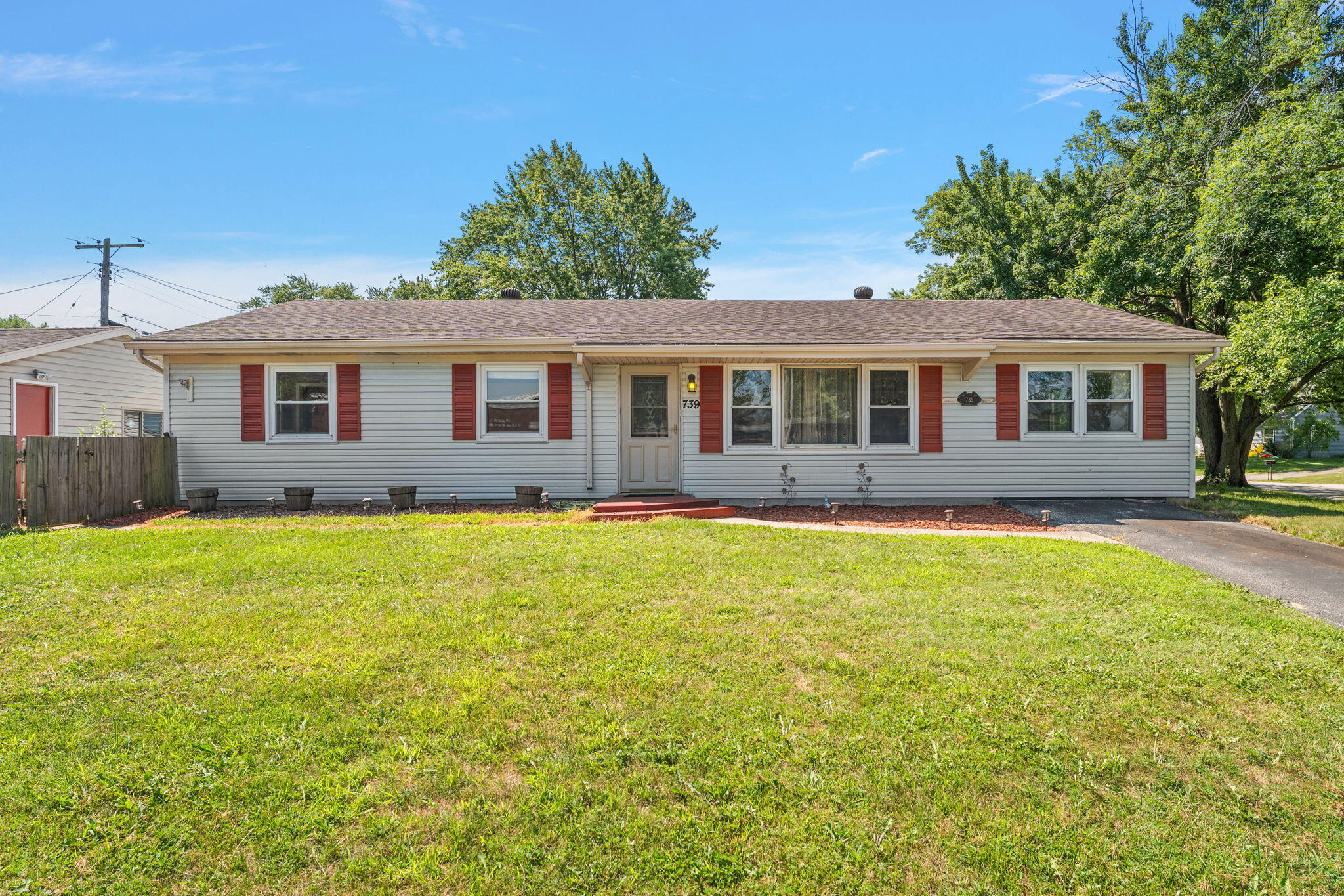 739 Eagle Creek Road Valparaiso, IN 46385 - Photo 2 of 23 a view of a house with a backyard