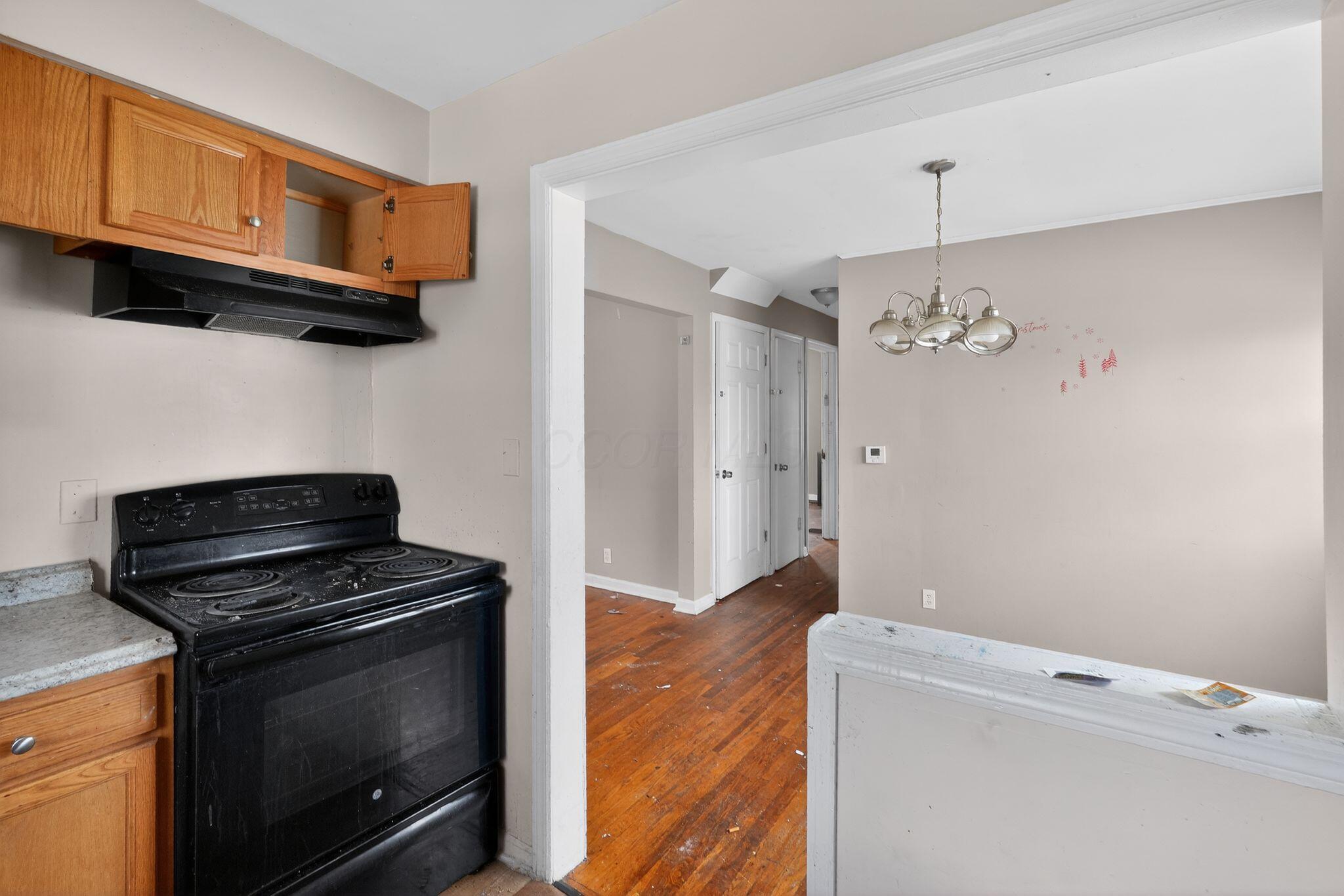771 South Hampton Road Columbus, OH 43227 - Photo 15 of 33 16_771_S_Hampton_Rd_Columbus_OH_43227-Ki