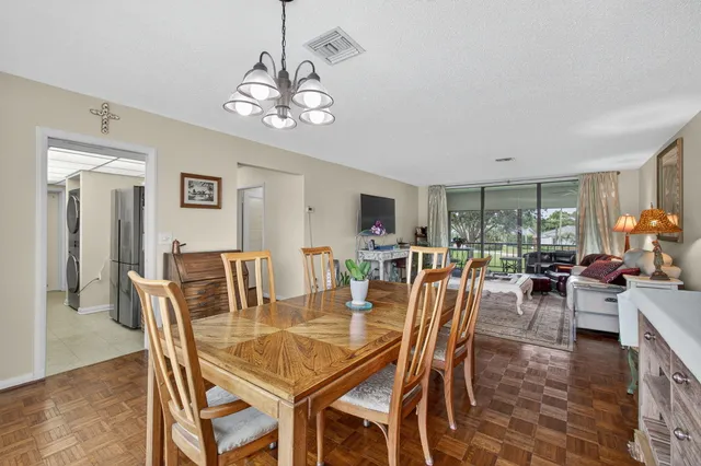 $365,000 | 20 Southeast Turtle Creek Drive, Unit F, Tequesta, FL 33469