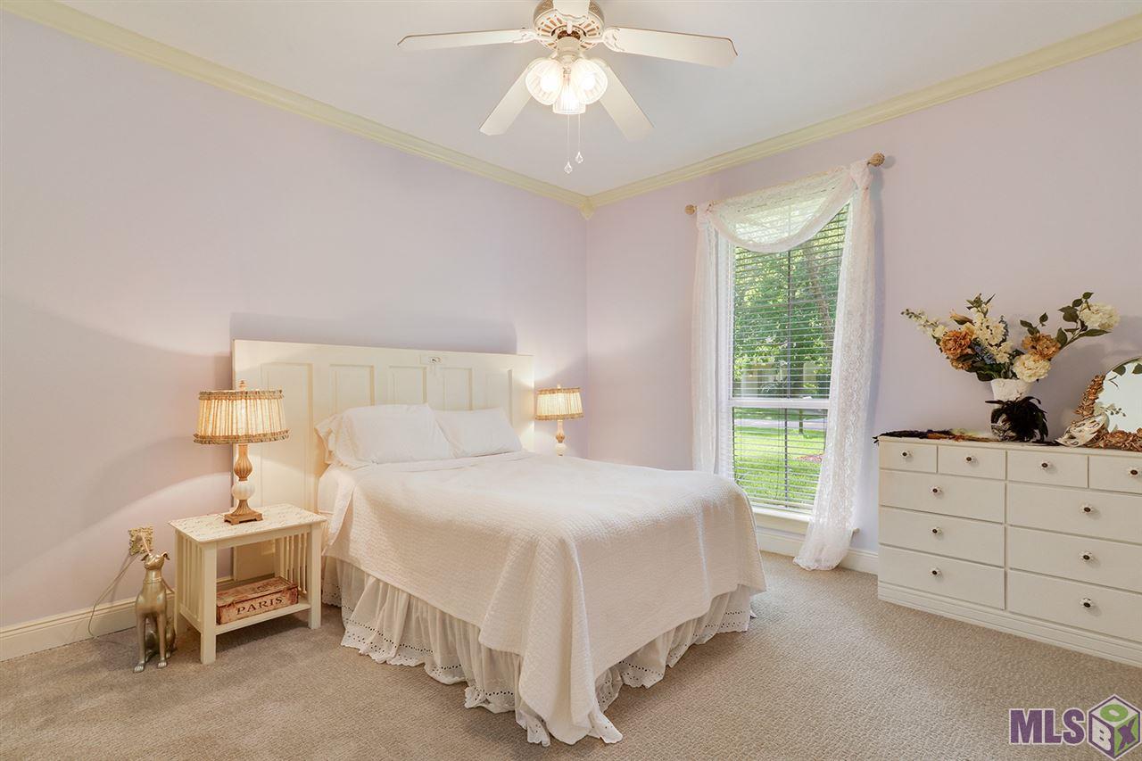 18227 Creek Hollow Road Baton Rouge, LA 70817 - Photo 11 of 13 Gallery Image 11