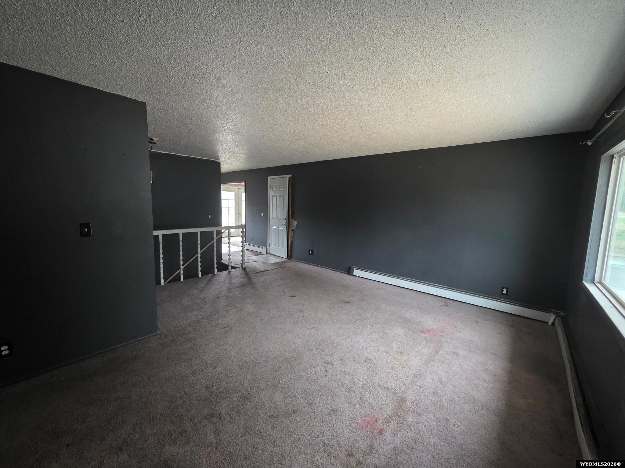 3231 Navarre Road Casper, WY 82604 - Photo 3 of 19 Gallery Image 3