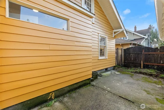 $485,500 | 1911 Columbia Street Southwest, Olympia, WA 98501