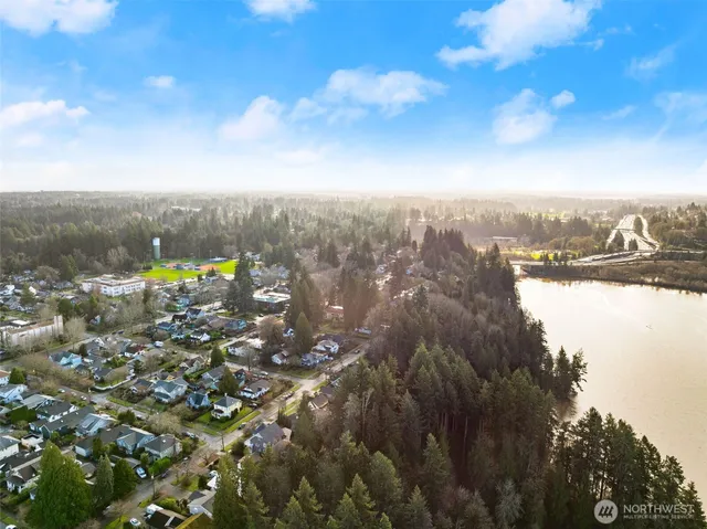 $485,500 | 1911 Columbia Street Southwest, Olympia, WA 98501