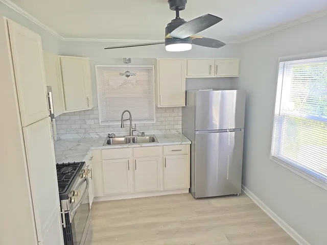 $173,000 | 138 Algonquin Street, Park Forest, IL 60466