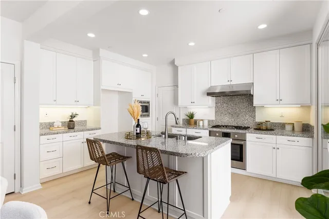 $1,425,000 | 54 Jade Flower, Irvine, CA 92620