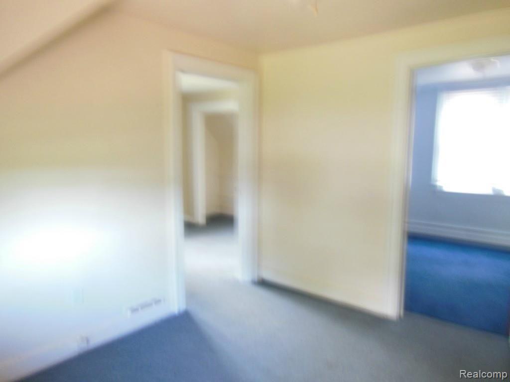 30420 Pennsylvania Road Romulus, MI 48174 - Photo 11 of 32 DSCN1480.jpg
