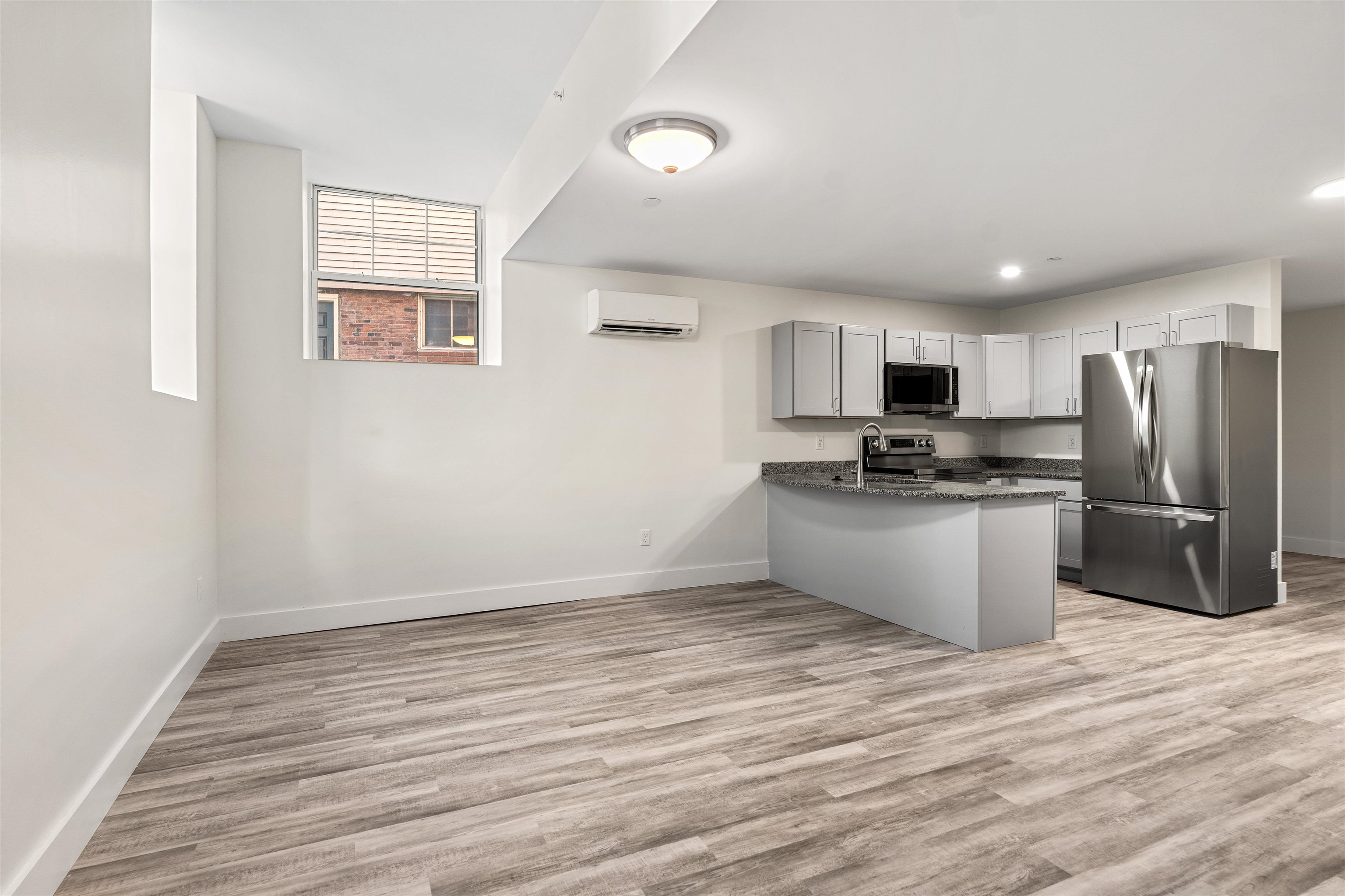 85 Water Street, Unit #1 Exeter, NH 03833 - Photo 8 of 23 Gallery Image 8