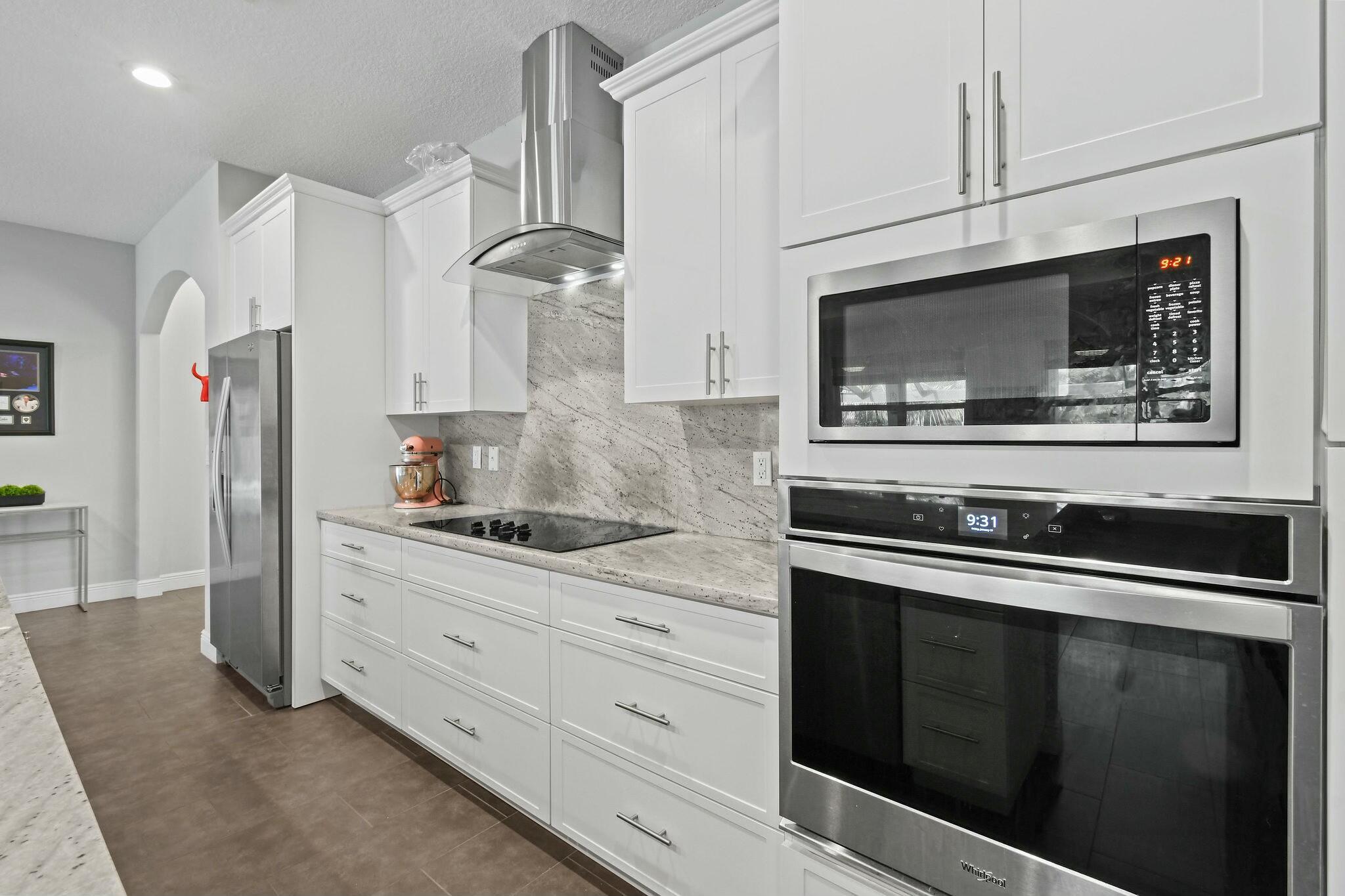 3214 Southwest Constellation Road Port St. Lucie, FL 34953 - Photo 18 of 50 Kitchen