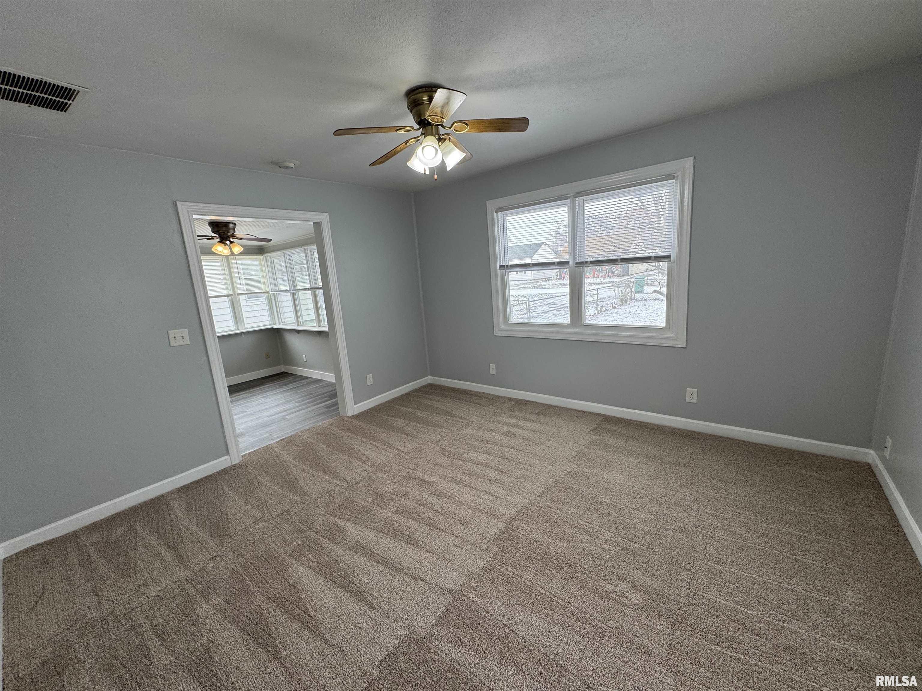 2148 East Reservoir Street Springfield, IL 62702 - Photo 12 of 25